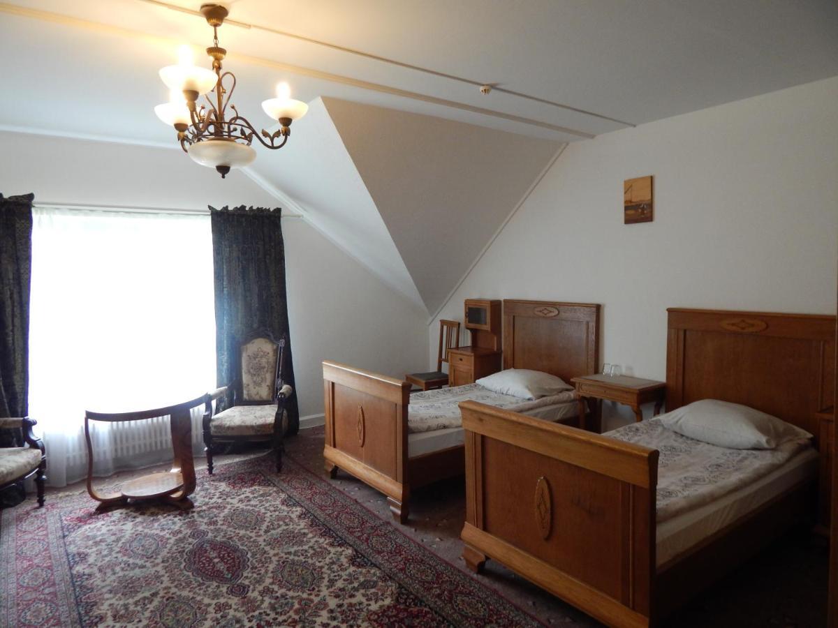 Motel Brencis Iecava Eksteriør billede